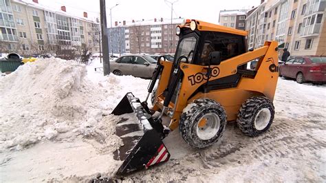 Чистый район — без зарплаты: как в Хотынецком районе задержали выплату подрядчику за снегоуборку